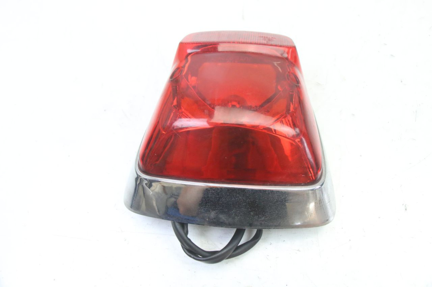 photo de FEU ARRIERE SYM FIDDLE 2 S 125 (2012 - 2014) - Autre angle de vue