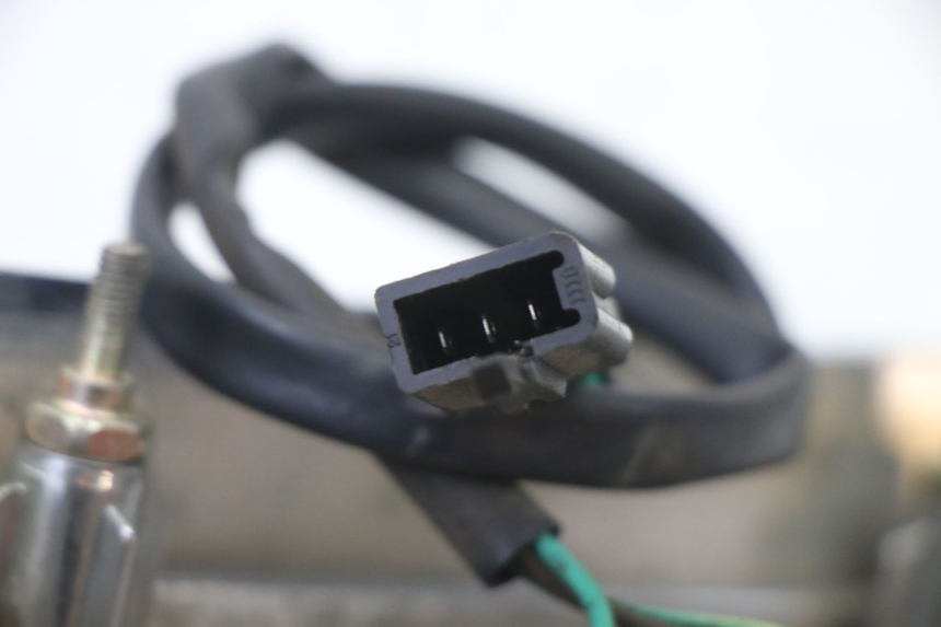 photo de FEU ARRIERE SYM FIDDLE 2 S 125 (2012 - 2014) - Points de fixation