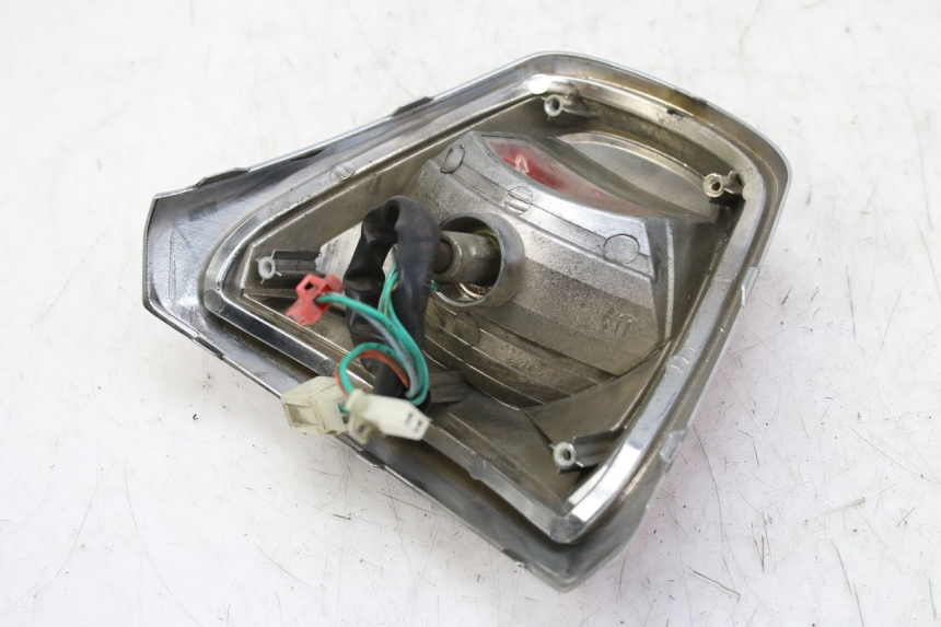 photo de FEU ARRIERE SYM FIDDLE 3 III 125 (2014 - 2020) - Autre angle de vue