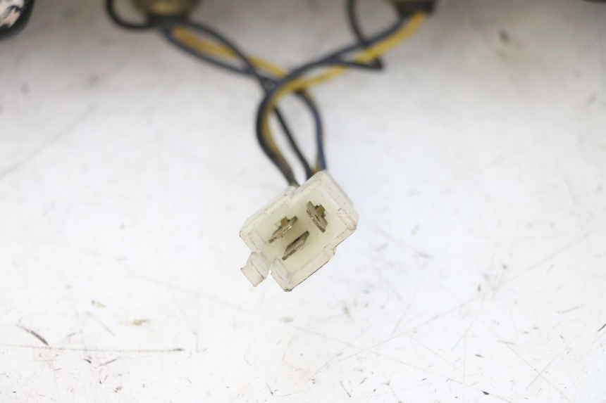 photo de FEU ARRIERE YAMAHA FJ 36Y 1100 (1984 - 1985) - Marquages et références