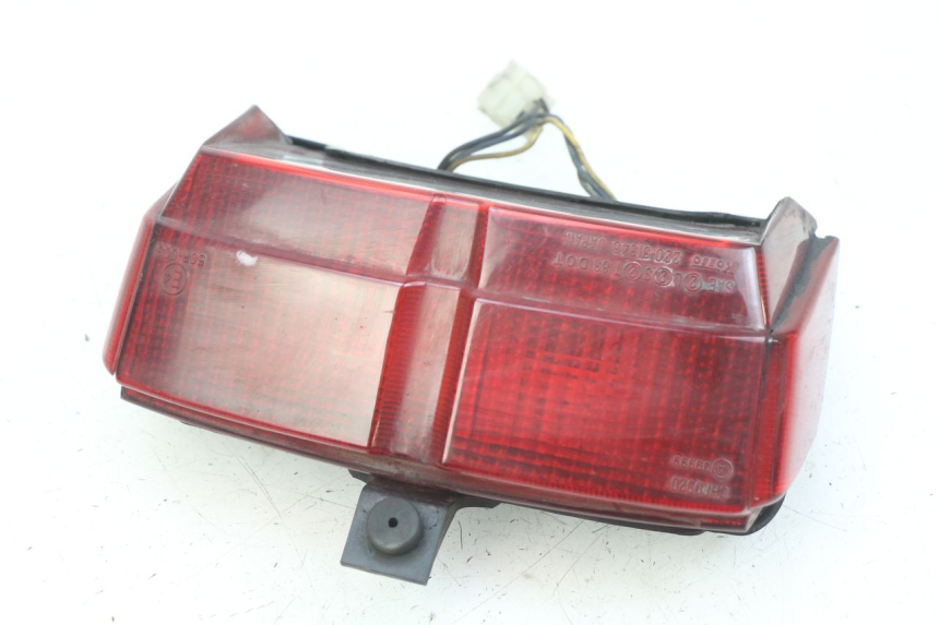 photo de FEU ARRIERE YAMAHA FJ 3CX 1200 (1986 - 1996) - Vue principale