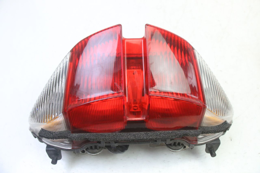 photo de FEU ARRIERE YAMAHA FJR ABS 1300 (2006 - 2012) - Autre angle de vue
