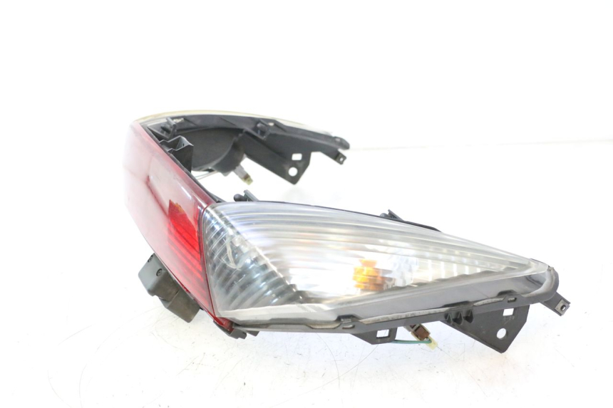 photo de FEU ARRIERE HONDA FJS SILVER WING SILVERWING 400 (2005 - 2008) - Photo complémentaire