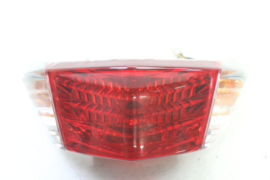 photo de FEU ARRIERE MBK FLAME X 125 (2007 - 2016) - Autre angle de vue