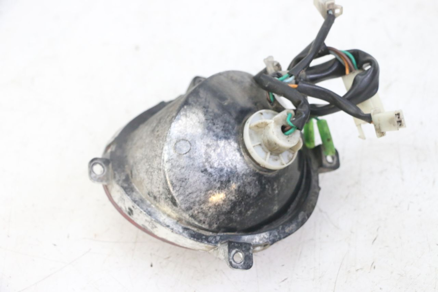 photo de FEU ARRIERE VENESI FLY RETRO 4T 50 (2020 - 2025) - Autre angle de vue