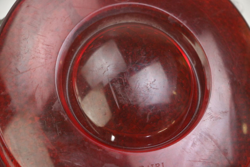 photo de FEU ARRIERE VENESI FLY RETRO 4T 50 (2020 - 2025) - État de surface