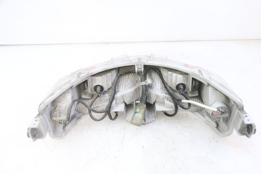 photo de FEU ARRIERE HONDA FORZA ABS 300 (2013 - 2017) - État de surface