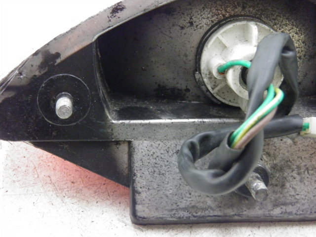 photo de FEU ARRIERE FSM 15D 4T 50 (2012 - 2016) - Gros plan technique