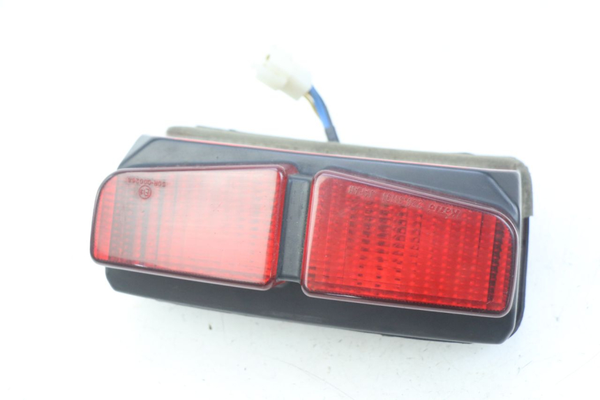 photo de FEU ARRIERE YAMAHA FZS FAZER 600 (1998 - 2001) - Vue principale