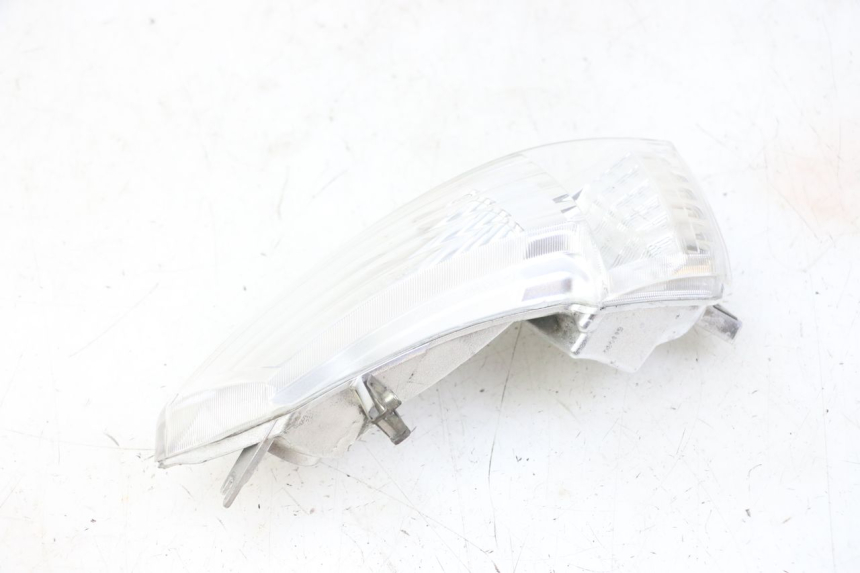 photo de FEU ARRIERE GAUCHE PIAGGIO IE MP3 YOURBAN 300 (2011 - 2016) - Points de fixation