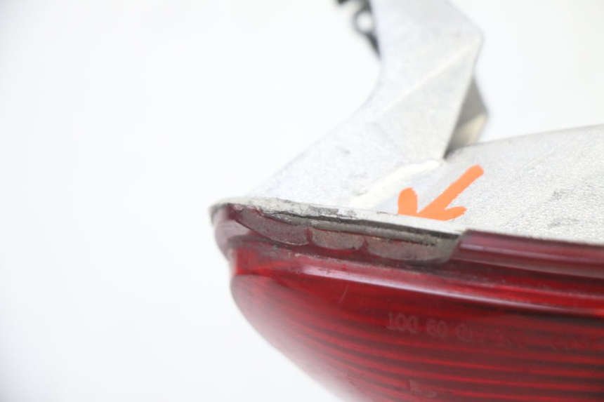 photo de FEU ARRIERE GAUCHE PIAGGIO MP3 500 (2011 - 2015) - Pièce contrôlée