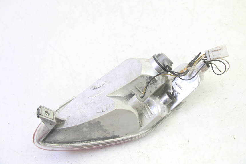 photo de FEU ARRIERE GAUCHE PIAGGIO MP3 RL 250 (2006 - 2010) - Vue d’ensemble