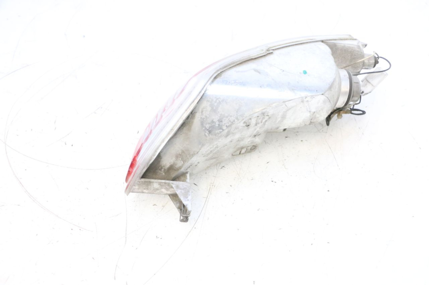 photo de FEU ARRIERE GAUCHE PIAGGIO MP3 RL 250 (2006 - 2010) - Vue produit
