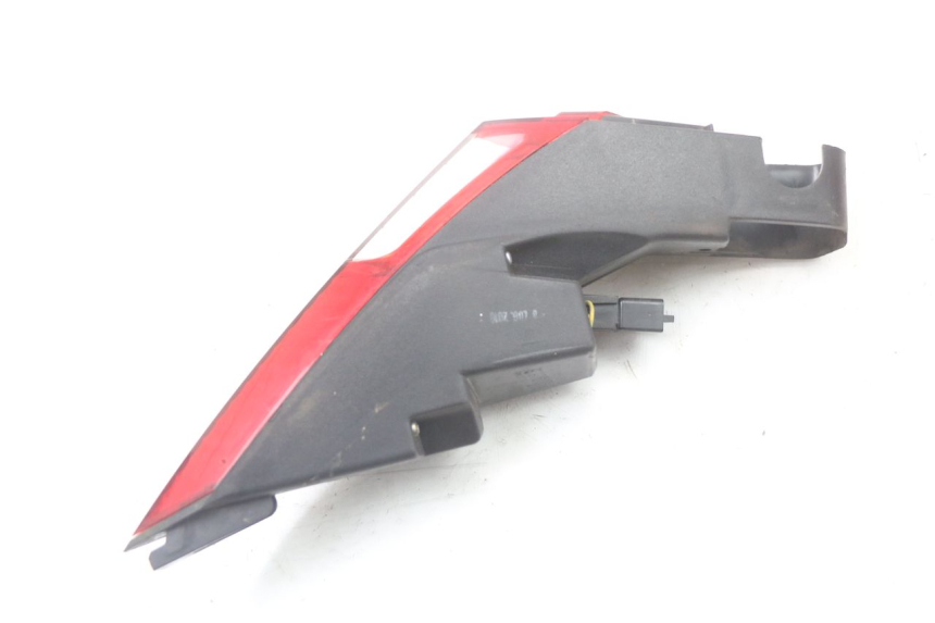 photo de FEU ARRIERE GAUCHE PEUGEOT SATELIS 125 (2010 - 2012) - Vue d’ensemble