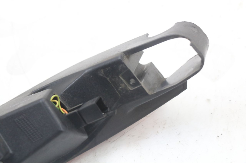 photo de FEU ARRIERE GAUCHE PEUGEOT SATELIS 125 (2010 - 2012) - Pièce contrôlée