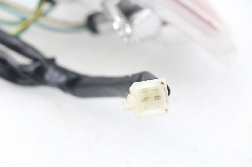 photo de FEU ARRIERE GAUCHE PEUGEOT VIVACITY NEW 2T 50 (2008 - 2017) - Détail de la pièce