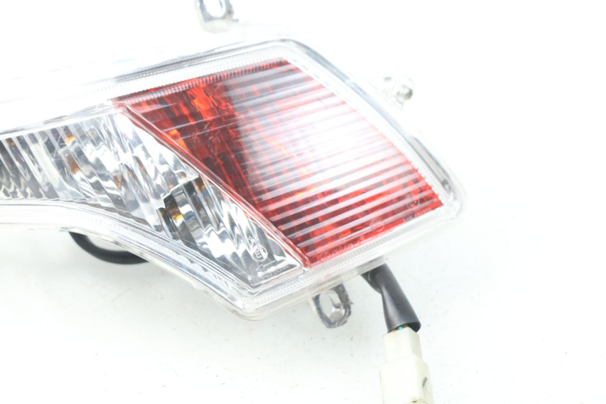 photo de FEU ARRIERE GAUCHE PEUGEOT VIVACITY NEW 2T 50 (2008 - 2017) - Points de fixation