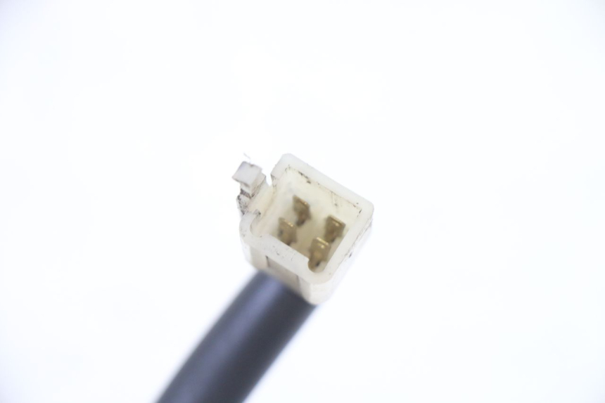 photo de FEU ARRIERE GAUCHE PEUGEOT VIVACITY NEW 2T 50 (2008 - 2017) - Points de fixation