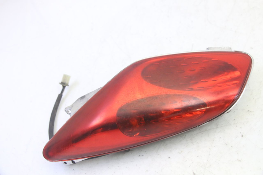 photo de FEU ARRIERE GAUCHE YAMAHA X-MAX XMAX 250 (2006 - 2009) - Vue principale