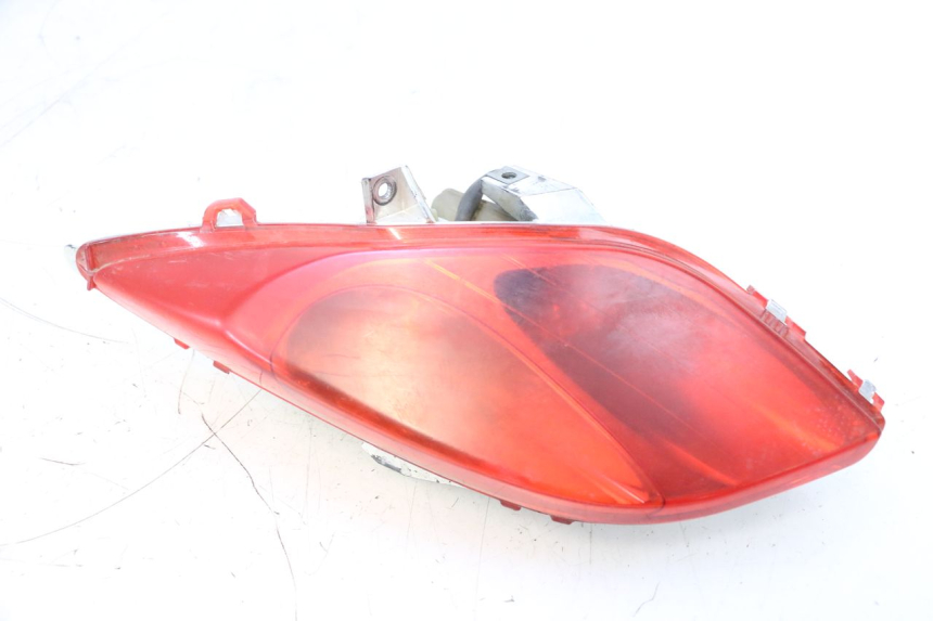photo de FEU ARRIERE GAUCHE YAMAHA X-MAX XMAX 125 (2010 - 2013) - Vue principale