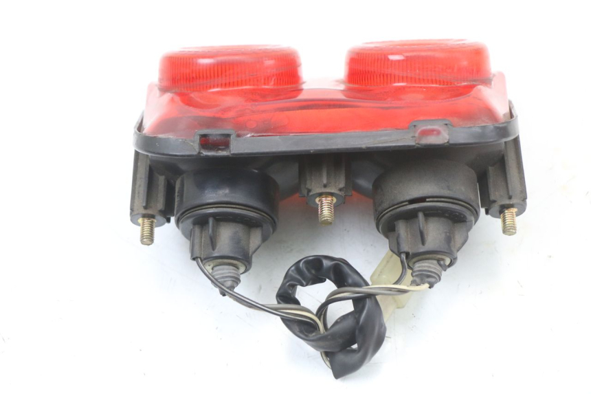 photo de Rear light HYOSUNG GF 125 (2001 - 2005) - Autre angle de vue