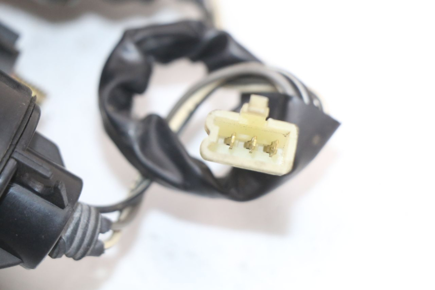 photo de Rear light HYOSUNG GF 125 (2001 - 2005) - Points de fixation