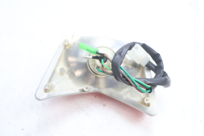 photo de FEU ARRIERE VASTRO GP 2T 50 (2013 - 2017) - Zoom état d’usage