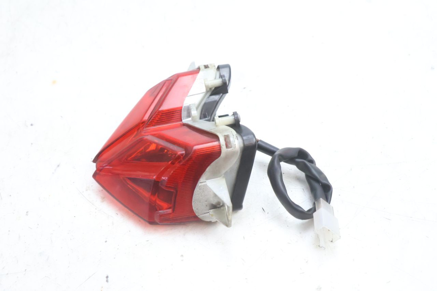 photo de FEU ARRIERE NECO GPX LC 2T 50 (2014 - 2018) - Zoom état d’usage