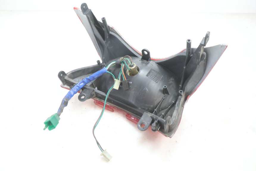 photo de FEU ARRIERE KYMCO GRAND DINK 125 (2008 - 2014) - Gros plan technique
