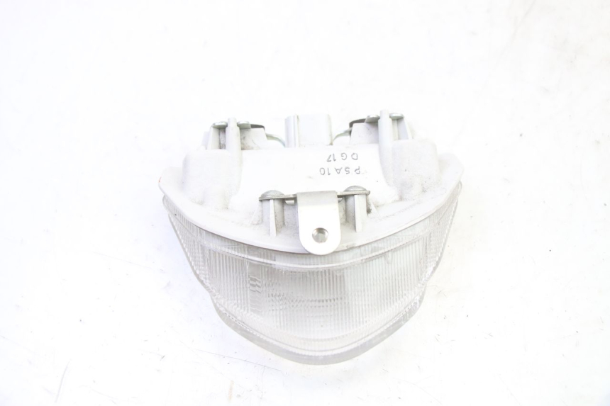 photo de FEU ARRIERE SUZUKI GSR 750 (2011 - 2017) - Autre angle de vue