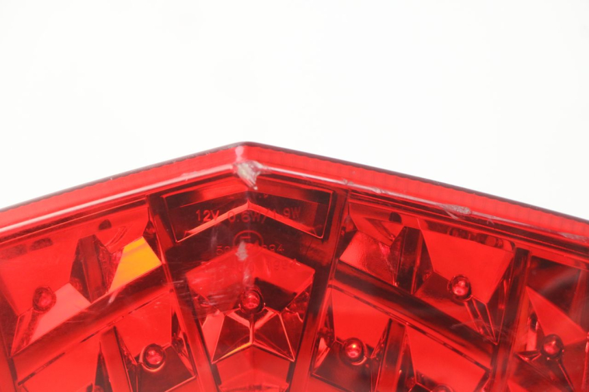 photo de FEU ARRIERE SYM GTS EFI ABS 125 (2012 - 2016) - Détails caractéristiques