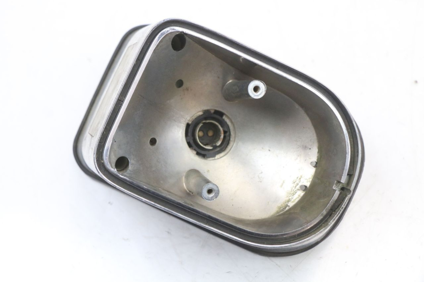 photo de FEU ARRIERE HYOSUNG GV AQUILA 125 (2000 - 2009) - Détail de la pièce