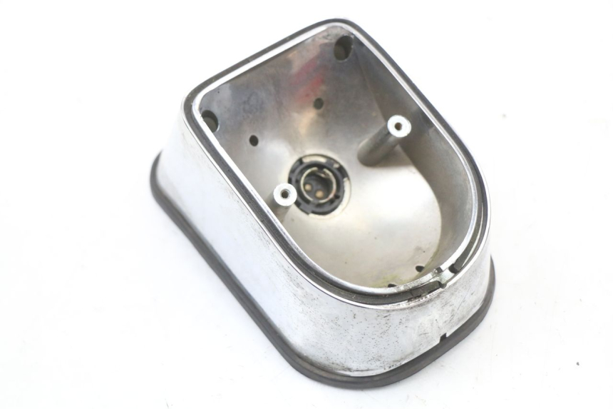 photo de FEU ARRIERE HYOSUNG GV AQUILA 125 (2000 - 2009) - Autre angle de vue