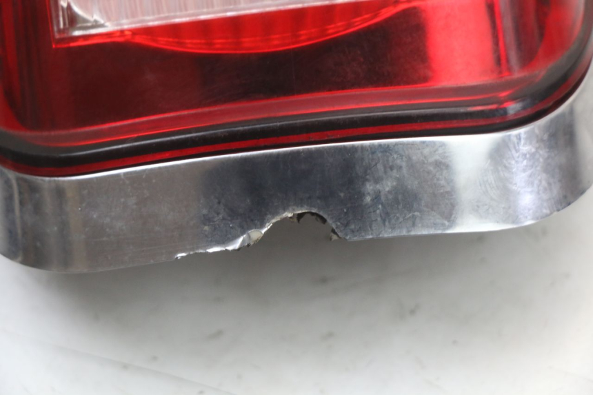 photo de FEU ARRIERE HARLEY DAVIDSON SPORTSTER XL CUSTOM 883 (1999 - 2006) - Vue d’ensemble