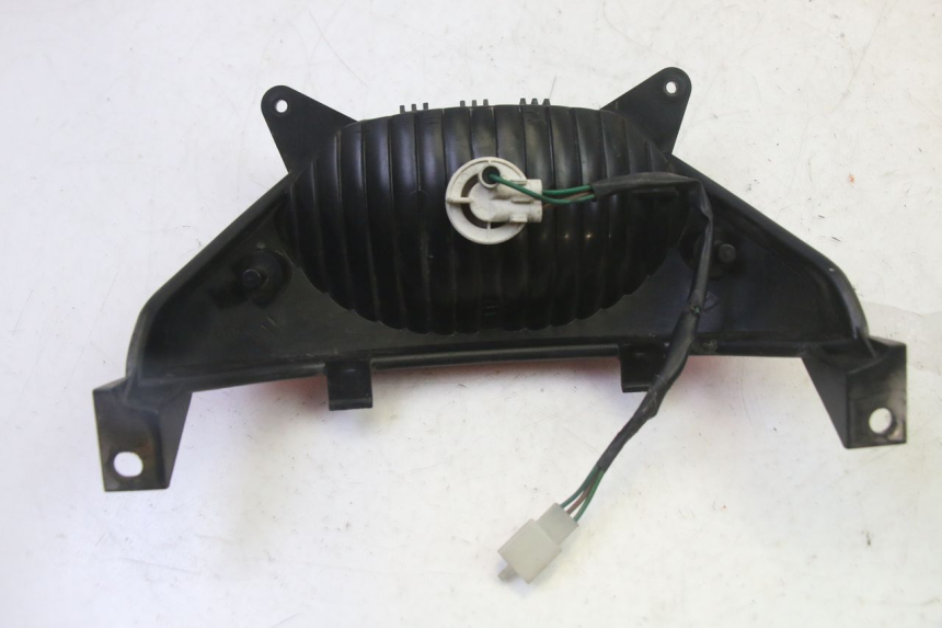 photo de FEU ARRIERE DAELIM HISTORY 125 (2001 - 2002) - Gros plan technique