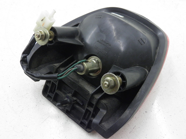 photo de FEU ARRIERE HONDA CG 125 (2005 - 2007) - Points de fixation