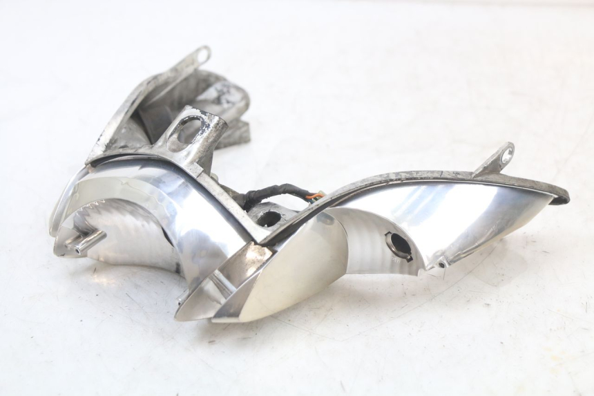 photo de FEU ARRIERE HONDA NES AROBASE 125 (2000 - 2003) - Zoom état d’usage