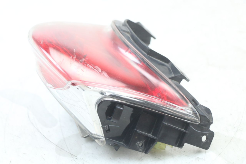 photo de FEU ARRIERE HONDA PCX (JF28) 125 (2009 - 2011) - Gros plan technique