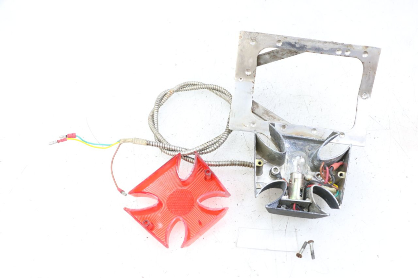 photo de FEU ARRIERE HONDA VT C2 SHADOW 750 (1997 - 2001) - Détail de la pièce