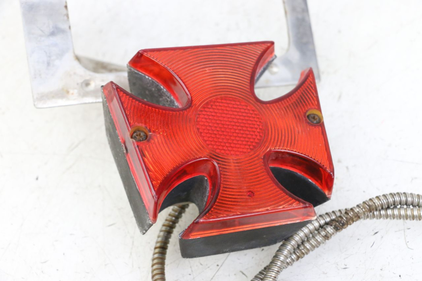 photo de FEU ARRIERE HONDA VT C2 SHADOW 750 (1997 - 2001) - Zoom état d’usage