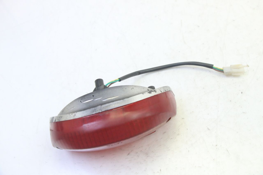 photo de FEU ARRIERE SPEEDY HT50QT6 50 - Autre angle de vue