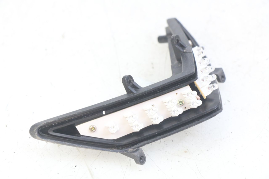 photo de FEU ARRIERE SYM JET SPORT XR 50 (2006 - 2015) - Autre angle de vue