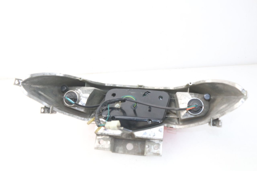photo de FEU ARRIERE SYM JOYMAX 250 (2013 - 2017) - Pièce contrôlée