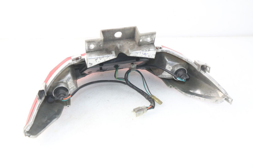 photo de FEU ARRIERE SYM JOYMAX 250 (2013 - 2017) - Marquages et références