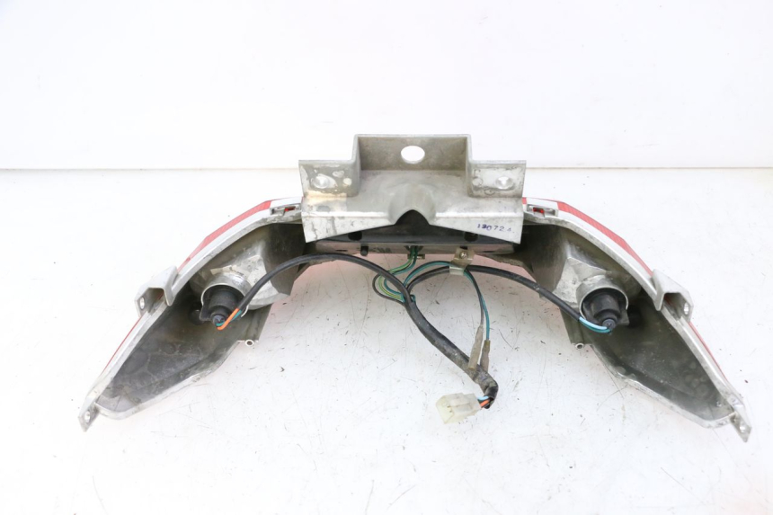 photo de FEU ARRIERE SYM JOYMAX 125 (2010 - 2017) - Vue d’ensemble