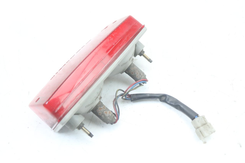 photo de FEU ARRIERE KAWASAKI GTR 1000 (1994 - 2004) - Zoom état d’usage