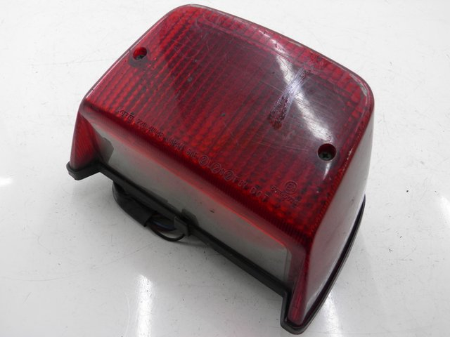 photo de FEU ARRIERE KAWASAKI ZEPHYR 550 (1991 - 1998) - Vue principale