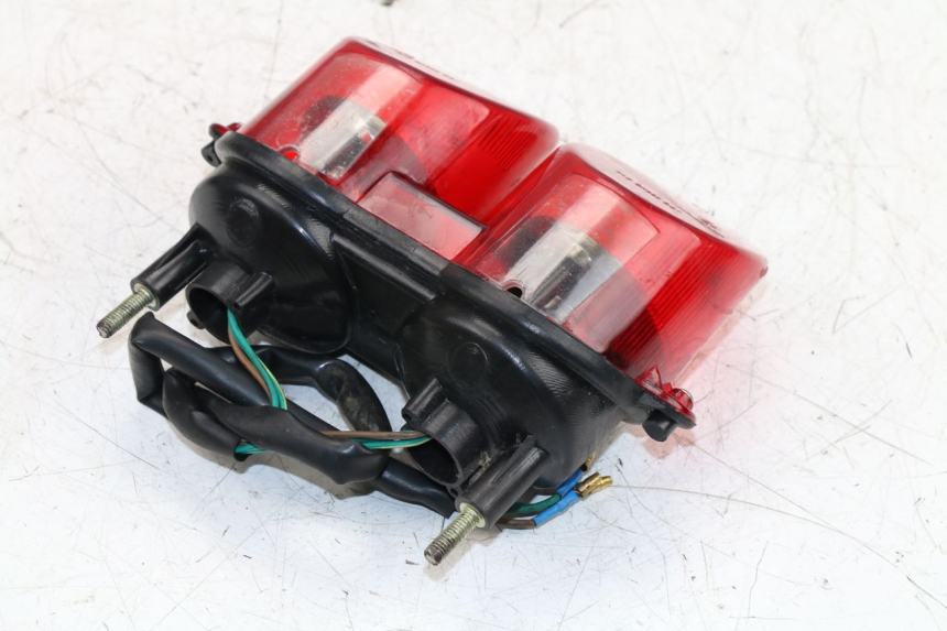 photo de FEU ARRIERE KINROAD XT125-19 ROAD KING 125 (2010 - 2012) - État de surface