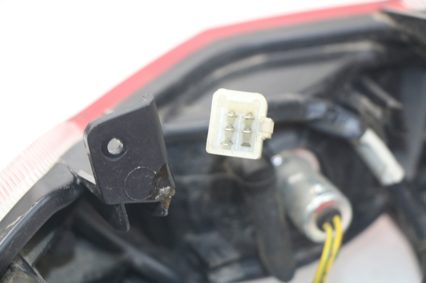 photo de FEU ARRIERE PEUGEOT KISBEE 2T 50 (2010 - 2017) - Vue d’ensemble