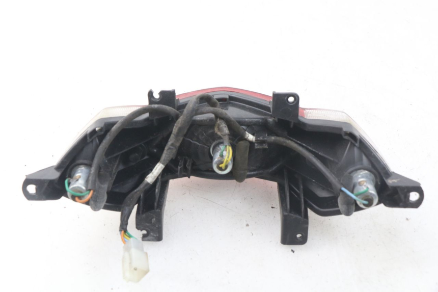 photo de FEU ARRIERE PEUGEOT KISBEE 2T 50 (2010 - 2017) - Zoom état d’usage